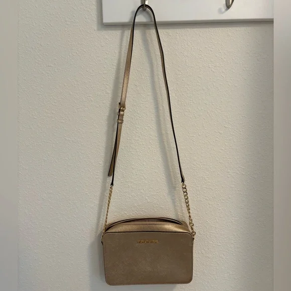 Michael Kors Gold Crossbody Bag with Chain Detail - Picture 5 of 7